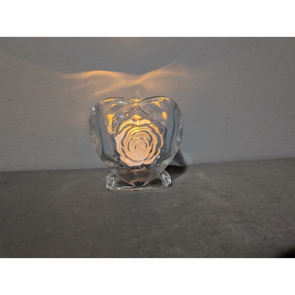 Partylite Rosehearts ~ Clear Glass Heart Shaped Candle Holder with Rose Pattern - Picture 4 of 10
